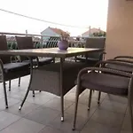 Apartman With Parking Space - 24099