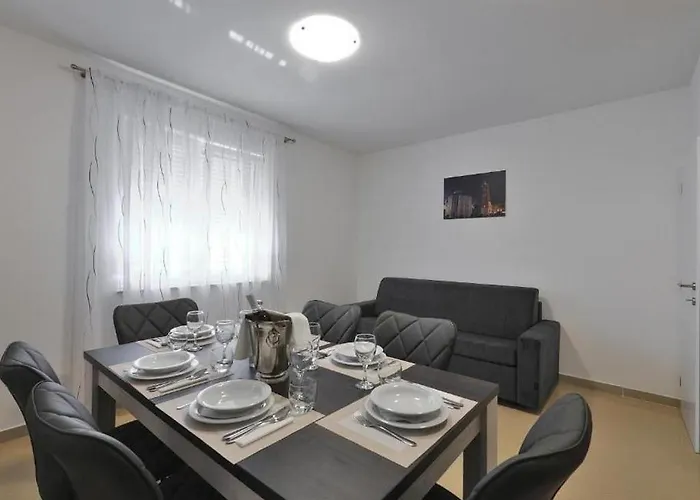 Appartement With Parking Space Zadar - 24099 Zadar